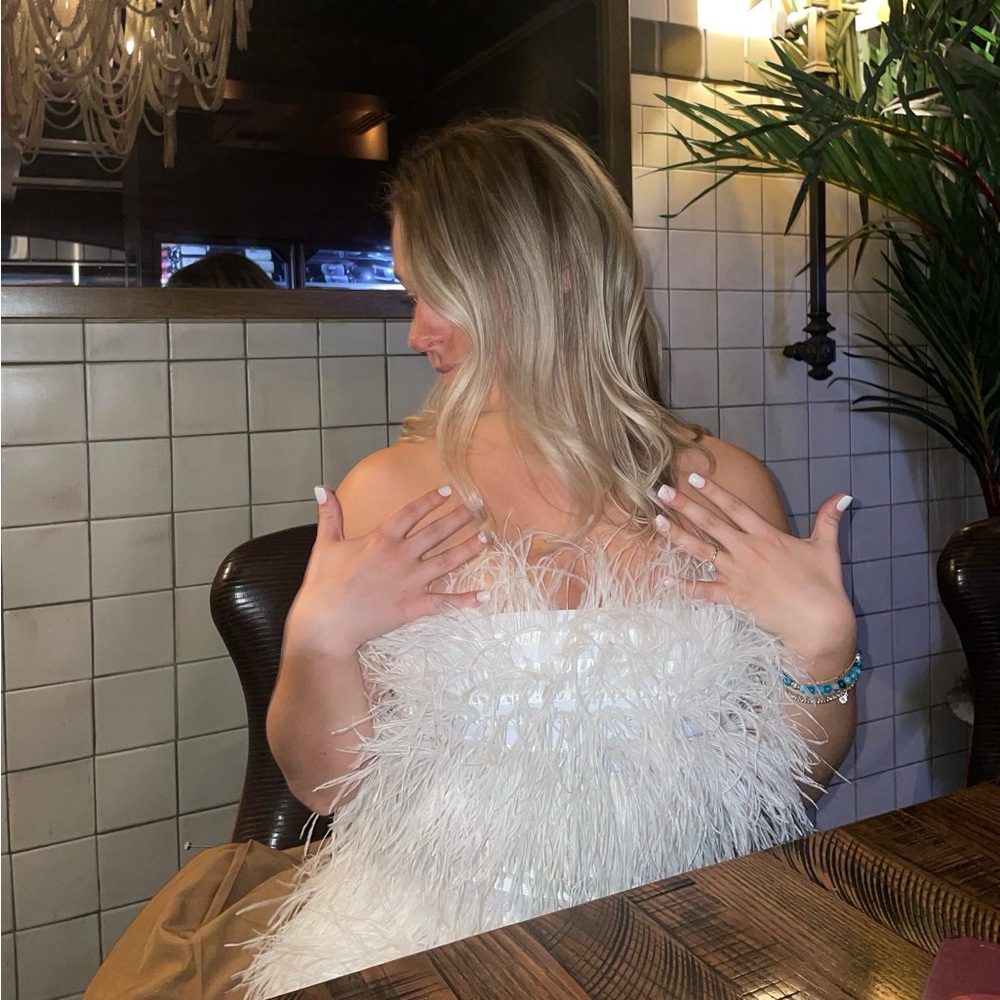 Akira Bite Me Feather White Bridal Dress Size M
